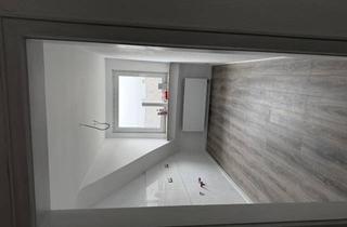 Wohnung mieten in Friedrich-Hecker Straße, 66113 Saarbrücken, Helle 3 Zimmer Dachgeschoss Wohnung