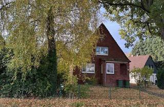 Immobilie kaufen in 22523 Hamburg, Sonniges Grundstück mit Altsubstanz