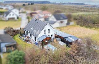 Einfamilienhaus kaufen in 84048 Mainburg, Familienfreundlich wohnen: Einfamilienhaus mit 2 Carportstellplätzen & unverbautem Blick!