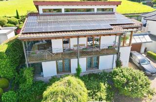 Einfamilienhaus kaufen in Hangstraße 18, 66989 Nünschweiler, Nünschweiler - Freistehendes Niedrigenergie-EFH in Massivbauweise mit Doppelgarage und Garten in Nünschweiler