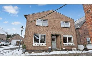 Einfamilienhaus kaufen in 46569 Hünxe, Hünxe - Großzügiges, freistehendes Einfamilienhaus mit Geschichte - mitten im Herzen von Krudenburg