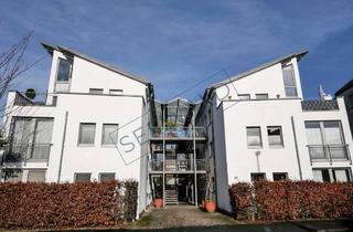 Wohnung kaufen in 58239 Schwerte, Elegantes Maisonette-Juwel: Viel Licht und zwei Außenbereiche in Ruhelage