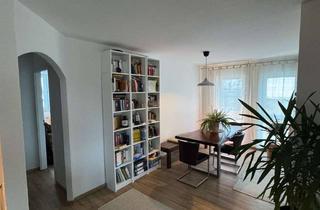 Wohnung mieten in Schwalbenbogen, 04416 Markkleeberg, Helle 2-Zimmer Wohnung mit Balkon in Markkleeberg West