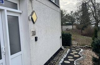 Wohnung mieten in Bergstraße 30, 34308 Bad Emstal, Wohnen wie im eigenen Haus - 3ZKB mit Terrasse und eigenem Eingang!