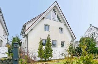 Wohnung mieten in 22043 Marienthal, Hamburg - Marienthal: Neuwertige 6,5-Zimmer-Wohnung mit Garten, Terrasse und Balkon!