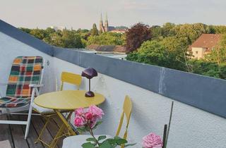 Wohnung mieten in 46045 Altstadt-Mitte, Helle 1-Zimmer-Dachgeschosswohnung mit 2 Dachterrassen