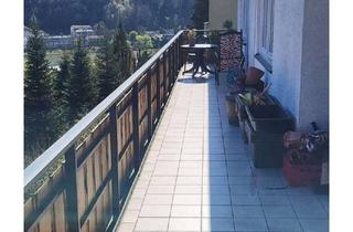 Wohnung mieten in Schießbuckel 10, 69434 Hirschhorn, Großzügige 4-Zimmer-Wohnung mit Balkon und Neckarblick