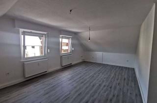 Wohnung mieten in 32457 Porta Westfalica, 2-Zimmer Dachgeschosswohnung in Porta Westfalica / Hausberge