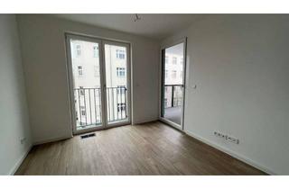 Wohnung mieten in Revaler Straße 17, 10245 Friedrichshain, 3-Raumwohnung mit dem Blick über das RAW-Gelände.