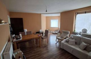 Wohnung mieten in 75223 Niefern-Öschelbronn, Helle 3-Zimmerwohnung im Zentrum von Niefern