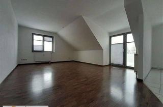 Wohnung mieten in Mülverstedter Straße 10, 99991 Großengottern, Helle Dachgeschosswohnung mit Balkon - Wohlfühlatmosphäre garantiert!