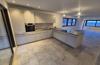 Wohnung mieten in 70839 Gerlingen, Luxus mit Weitblick - 4,5-Zimmer-Maisonette_Wohnung in Halbhöhenlage