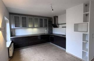 Wohnung mieten in Walther-Rathenau-Str., 08058 Zwickau, *Neu renovierte* 100 qm 2-Zimmer Wohnung mit Loggia