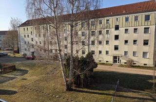 Wohnung mieten in Straße Der Einheit 16, 99867 Gotha, Schöne 3-Raum-Wohnung in der zweiten Etage! Ruhig gelegen in Zentrumsnähe