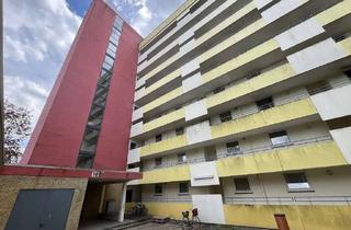 Wohnung mieten in Klipperstr. 16, 23558 Buntekuh, Großzügig geschnittene 3 Zimmer-Wohnung mit Balkon im Erdgeschoss