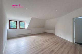 Wohnung mieten in 26316 Varel, 4-Zimmer-Dachgeschosswohnung mit Gartennutzung – sofort bezugsfrei