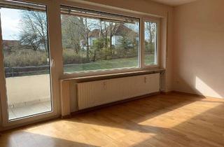 Wohnung mieten in 97204 Höchberg, Großzügige 4-Zimmer-Wohnung in ruhiger Top-Lage nahe Würzburg mit Balkon, Pool & Sauna in Höchberg