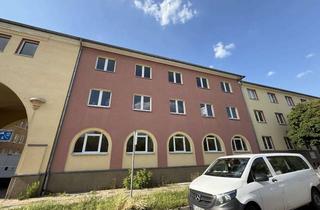 Wohnung mieten in Gustav-Freytag-Straße, 06667 Weißenfels, Neu sanierte 2-Zimmer-Wohnung im 2. OG in Weißenfels