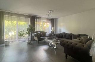 Haus kaufen in 71549 Auenwald, +++großzügige und moderne DHH mit Doppelgarage/Garten/Terrasse in Auenwald zu verkaufen+++