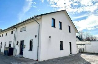 Doppelhaushälfte kaufen in 83024 Rosenheim, Gepflegte Doppelhaushälfte zum Eigenbezug!