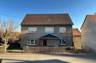 Haus kaufen in Am Kirschberg, 04779 Wermsdorf, 2-Familienhaus in ruhiger Siedlungslage !