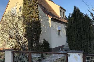 Einfamilienhaus kaufen in 96114 Hirschaid, Sanierungsbedürftiges Einfamilienhaus mit großen Garten in Hirschaid Regnitzau zu verkaufen