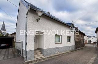 Einfamilienhaus kaufen in 56566 Neuwied, Sanierungsbedürftiges 2-Zimmer Einfamilienhaus