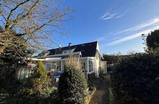 Doppelhaushälfte kaufen in 22417 Langenhorn, Doppelhaushälfte auf großem Erbpachtgrundstück in Langenhorn