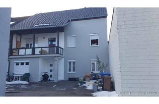 Haus kaufen in 94315 Straubing, Teilsanierte DHH in SR