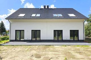 Anlageobjekt in Tiefenseer Weg 37, 16356 Werneuchen, Bezugsfertig! - Käuferprovisionsfrei - Doppelhaus mit Luftwärmepumpe u. Feldlage