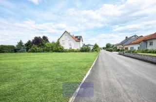 Grundstück zu kaufen in Siedlerweg 17, 91350 Gremsdorf, BAUPLATZ VOLL ERSCHLOSSEN FÜR EINFAMILIENHAUS MIT GARAGE IN GREMSDORF - MIT BAUGENEHMIGUNG FÜR 1 DHH