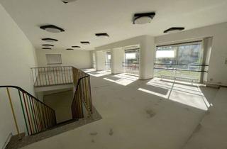 Gewerbeimmobilie mieten in Marienburgstr., 46047 Bermensfeld, vielseitig nutzbare Gewerbefläche mit großer Fensterfront