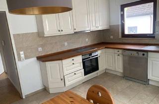 Wohnung kaufen in 72666 Neckartailfingen, 5 Zimmer Wohnung mit großem überdachtem Balkon - PV Anlage