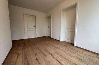 Wohnung kaufen in Wieselweg 12, 85540 Haar, Sanierte 3 Zimmer Wohnung in Haar bei München mit Blick ins Grüne