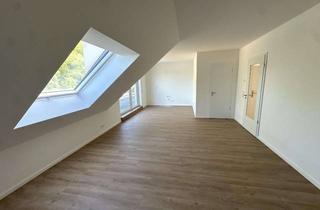 Wohnung kaufen in 66780 Rehlingen-Siersburg, Neubau - Eigentum mit Stellplatz, Abstellraum und Balkon