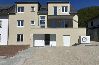 Wohnung kaufen in 66780 Rehlingen-Siersburg, Hochwertige 2-Zimmer-Neubauwohnung in zentraler Lage