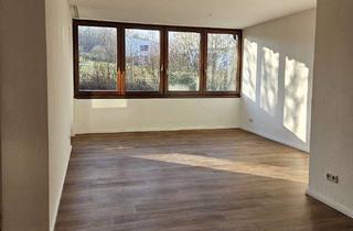Wohnung mieten in Murgstrasse 20, 75210 Keltern, Attraktive 3-Zimmer-Wohnung mit 2 Balkonen, Garage und hochwertiger Ausstattung