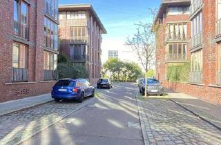 Wohnung mieten in Drossener Str. 2 A, 13053 Alt-Hohenschönhausen, Dachgeschosswohnung (ohne Aufzug) mit innen gelegener Loggia und großer Küche neu zu vermieten