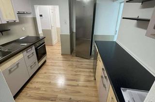 Wohnung mieten in Straßdorferstraße 11, 73525 Schwäbisch Gmünd, Moderne 4-Zimmer-Erdgeschosswohnung mit Terrasse/Balkon, Einbauküche, Keller & Garage – Schwäbisch G