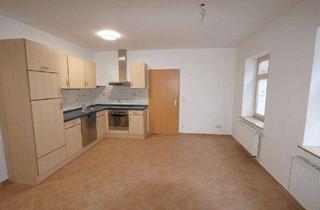 Wohnung mieten in 96450 Coburg, Wohnen, wo das Leben spielt: 2,5-Zimmer-Wohnung mit eingerichteter Küche am Ketschentor