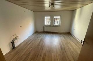 Wohnung mieten in Ziegenhainer Straße 16, 36272 Niederaula, geräumige 3 Zimmer, Küche, Bad-Wohnung mit Waschküche