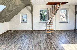 Wohnung mieten in Obere Hauptstr. 37, 09376 Oelsnitz, Schöne helle Dachgeschosswohnung mit 5 Zimmern