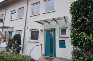 Wohnung mieten in Reußensteinstraße 44/1, 70736 Fellbach, Große Wohnung im Stil eines Reihenendhauses mit gr. Terrasse und kl. Garten in Fellbach Schmieden