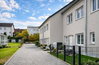 Haus kaufen in Bahnhofstraße 83, 85241 Hebertshausen, Exklusive A+ Neubau-Reihenhäuser mit Garten – Kapitalanlage auf Premium-Niveau Fertigstellung 09/25