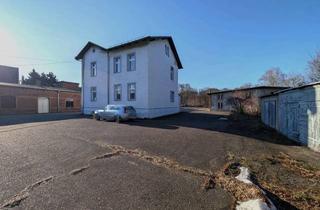 Grundstück zu kaufen in Mittweidaer Str., 09249 Taura, Substanz trifft Potenzial – Renditestarke Immobilie mit Hallen, Garagen und Wohnhaus