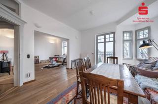 Wohnung kaufen in 86153 Augsburg, Denkmalgeschützte 5-Zimmer-Altbauwohnung mit Blick über Augsburg