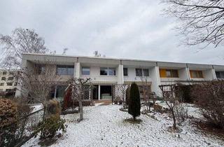 Reihenhaus kaufen in 12349 Berlin, Berlin - attraktives Reihenhaus mit Garage in Buckow, bezugsfrei