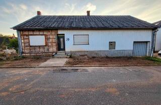 Einfamilienhaus kaufen in 66440 Blieskastel, Blieskastel - Einfamilienhaus mit viel Potenzial ,ruhige Lage Ortsteil BLK