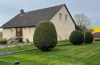 Haus kaufen in 38271 Baddeckenstedt, Baddeckenstedt - EinZweifamilienhaus- saniert +EBK +100qm Ausbaureserve