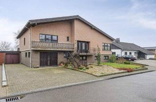 Haus kaufen in 52525 Heinsberg, Waldfeucht / Obspringen - Zweifamilienhaus mit Garten, Terrasse & Einliegerwohnung in ruhiger Lage von Obspringen!